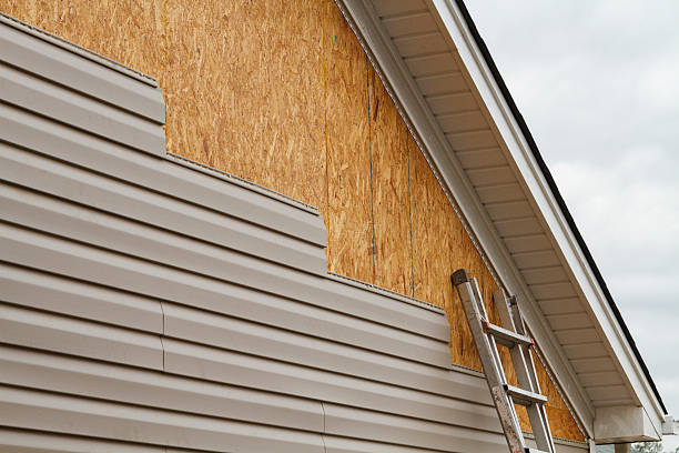 24/7 Emergency Emergency Siding Repair experts in Lansing, IL